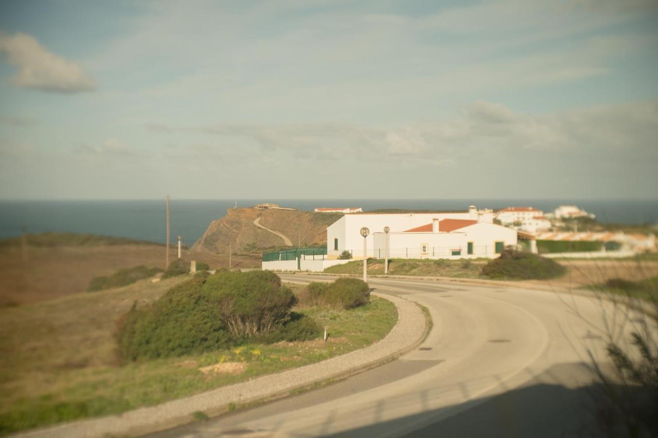Hi Arrifana Destination Hostel Aljezur Kültér fotó