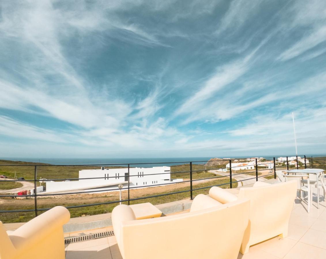 Hi Arrifana Destination Hostel Aljezur Kültér fotó
